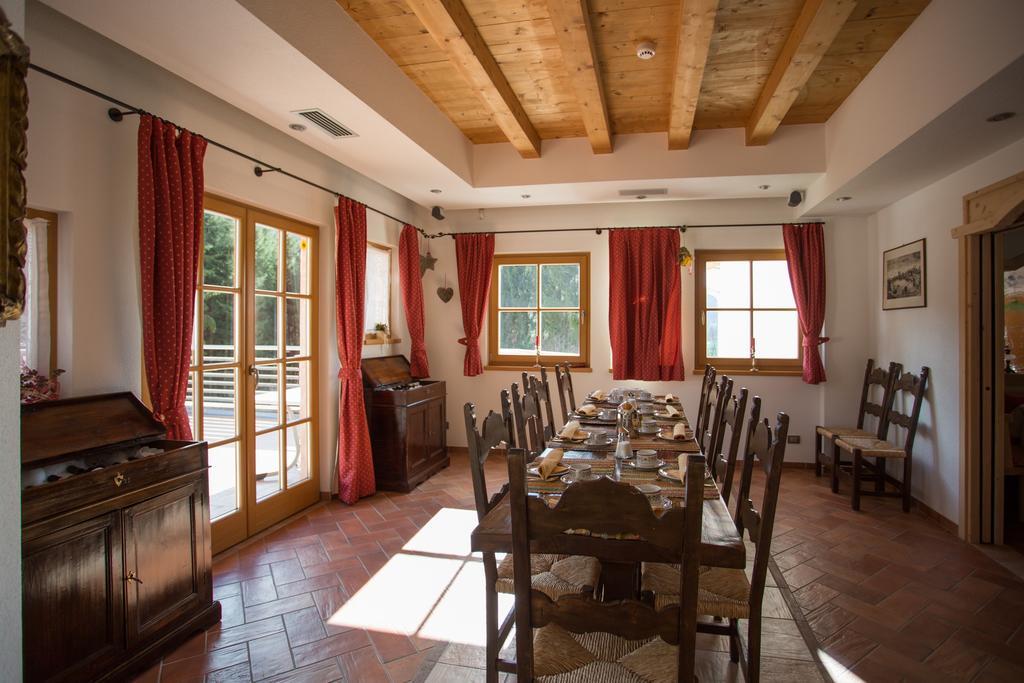 Castelir Suite Hotel Panchià Buitenkant foto